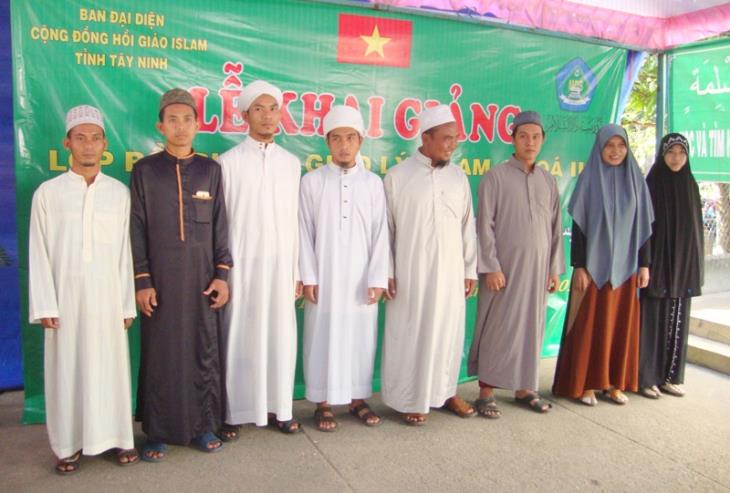 Ban Đại diện Cộng đồng Hồi giáo (Islam) Tây Ninh Khai giảng lớp bồi dưỡng Giáo lý Islam khóa 3 năm 2017